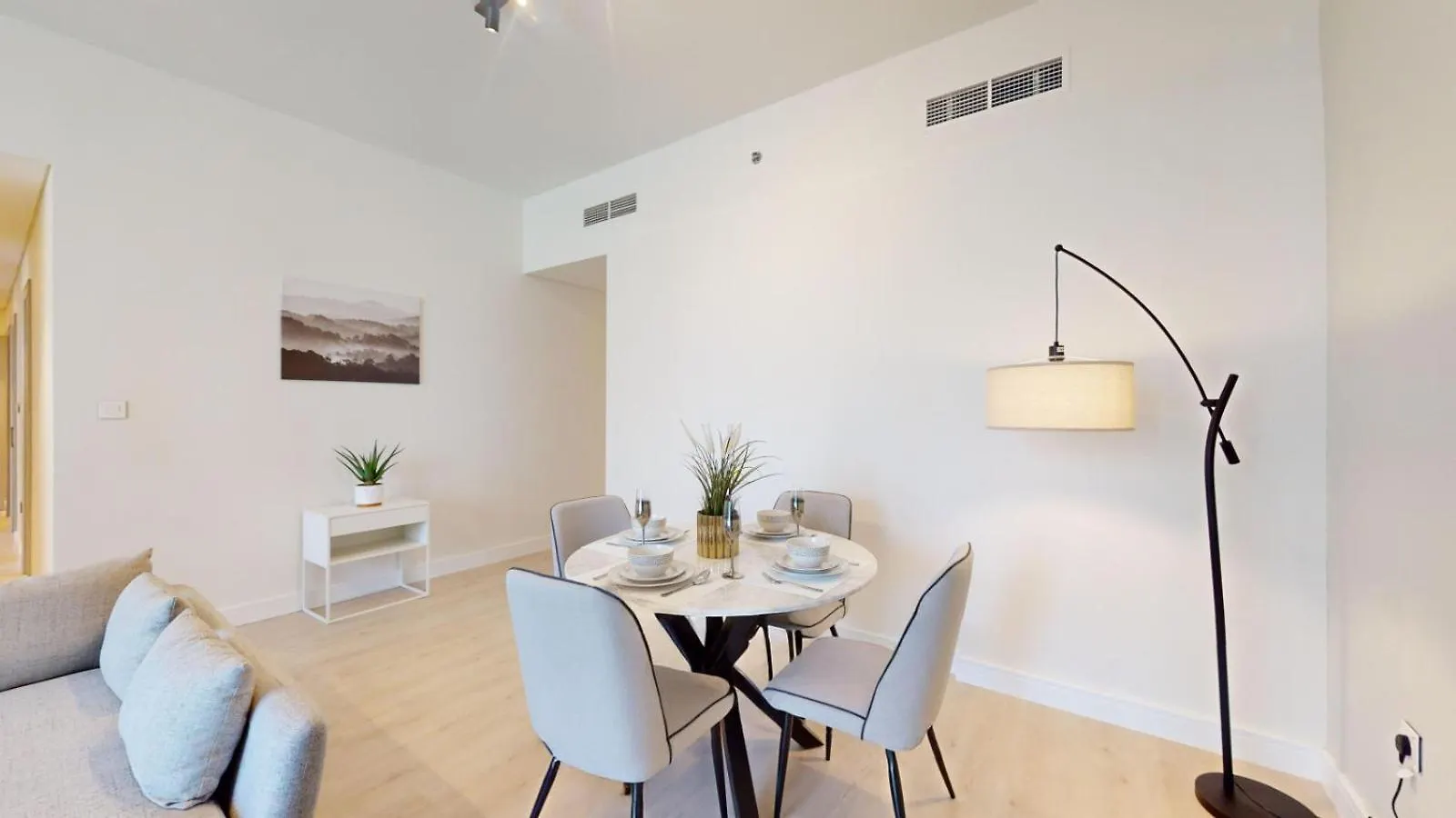 Forte Tower - Aesthetic Three Bedroom In Downtown Dubai