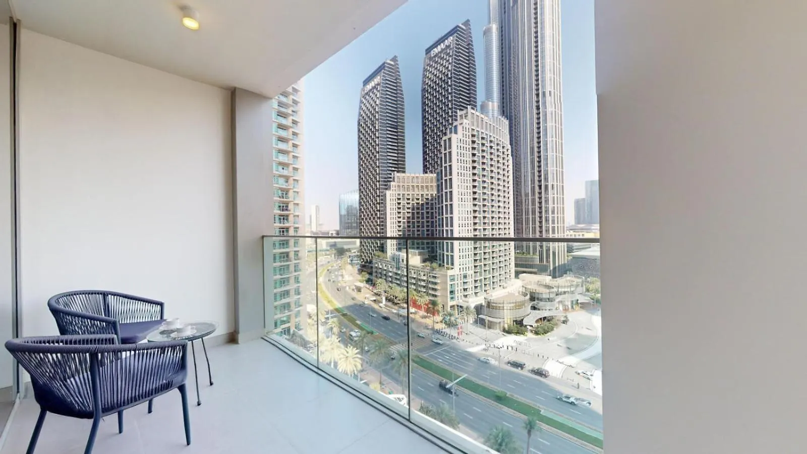 Forte Tower - Aesthetic Three Bedroom In Downtown Dubai Apartment