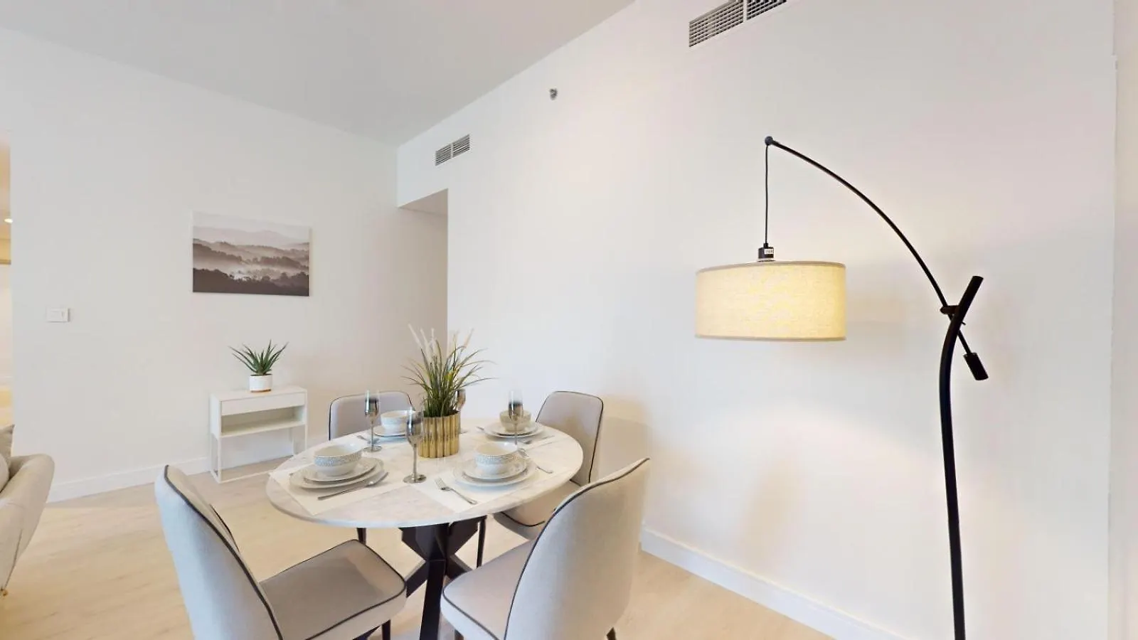 Forte Tower - Aesthetic Three Bedroom In Downtown Dubai United Arab Emirates